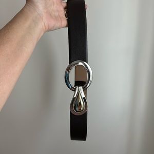 Chico’s adjustable dark brown belt S/M